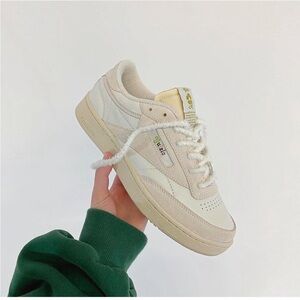 Danielle Guizio Reebok Women's Beige and Cream Sneakers